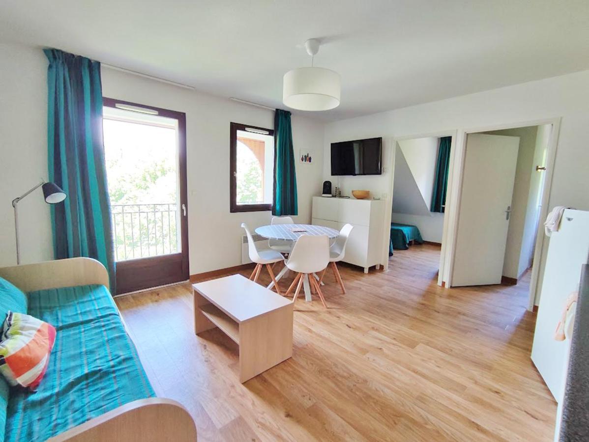 Апартаменти T3 Les Jardins De Ramel, Parking, Balcon, Ascenseur, 5 Personnes Bagneres-de-Luchon Екстер'єр фото